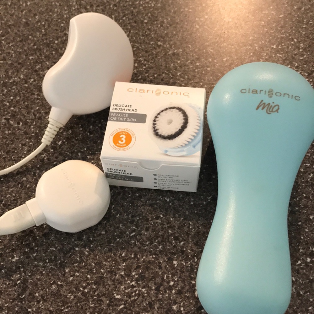 Clarisonic Mia 1 bundle 🎈